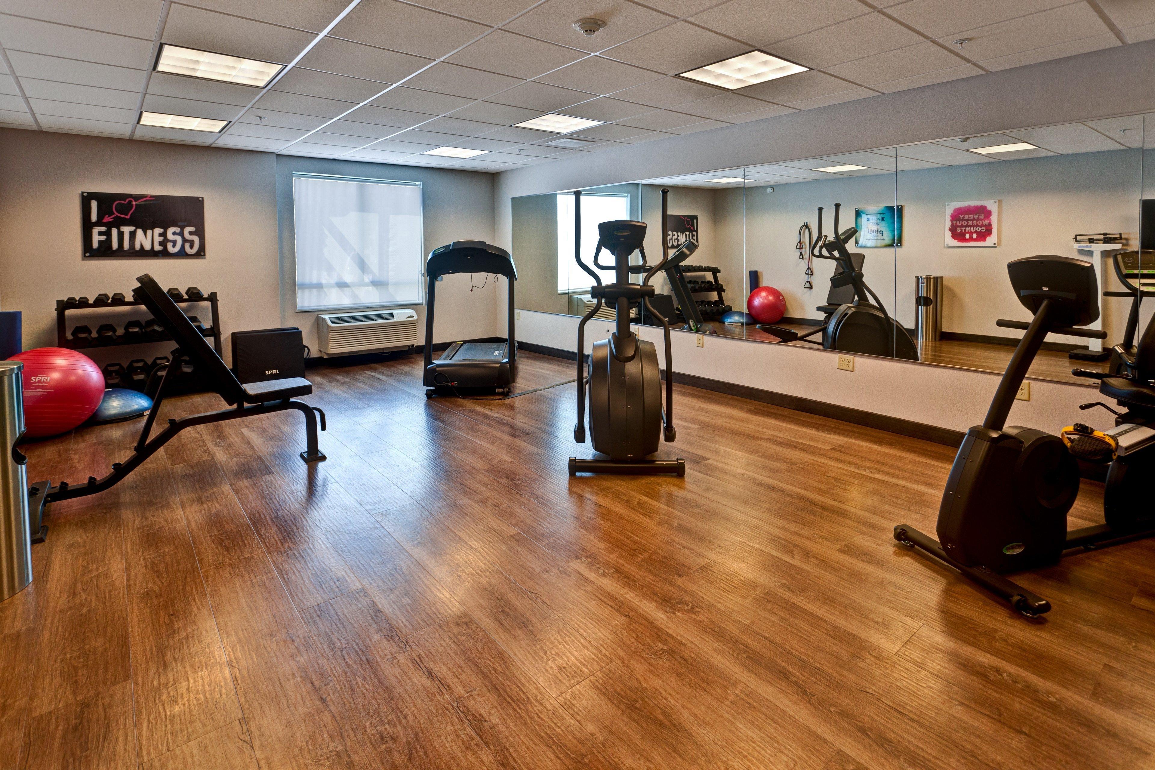 Holiday Inn Express Hutchison By Ihg Hutchinson Extérieur photo