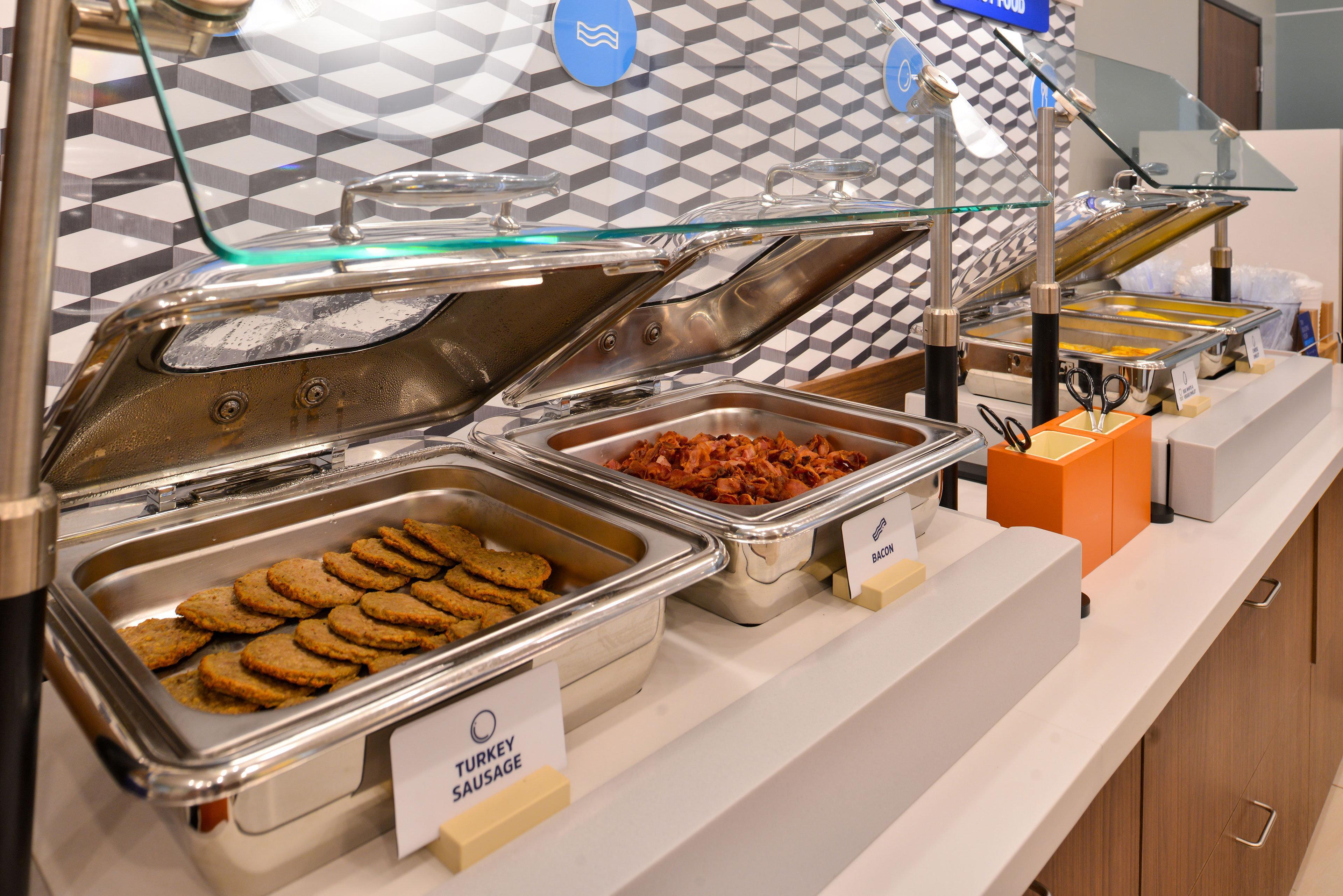 Holiday Inn Express Hutchison By Ihg Hutchinson Extérieur photo